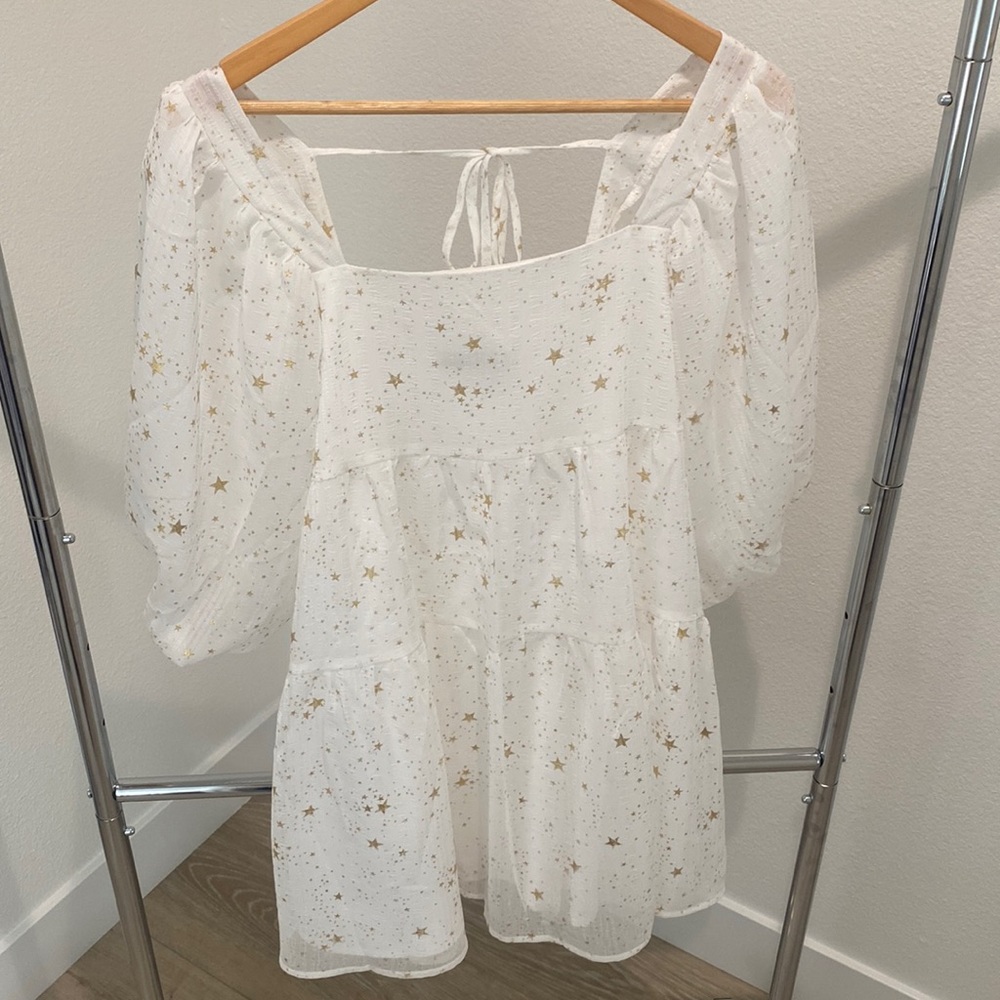 Nasty Gal puffy sleeves and babydoll dress - white with gold stars. Size 6 US